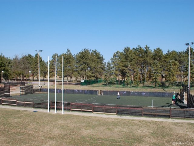 Otvoreni sadržaji - RUKOMETNI TEREN SA TARTAN PODLOGOM / HANDBALL FIELD WITH TARTAN SURFACE